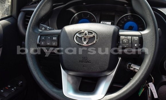 Buy Import Toyota Hilux White Car in Import - Dubai in Al Jazirah State Buy Import Toyota Hilux White Car in Import - Dubai in Al Jazirah State