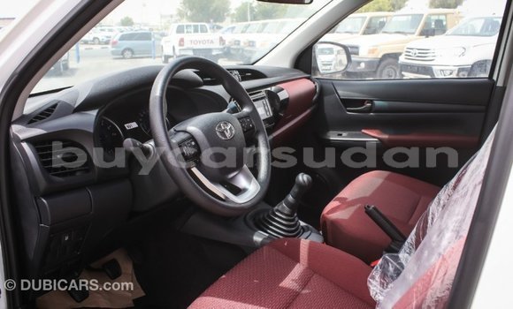 Buy Import Toyota Hilux White Car in Import - Dubai in Al Jazirah State Buy Import Toyota Hilux White Car in Import - Dubai in Al Jazirah State