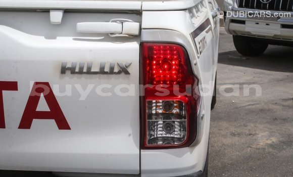 Buy Import Toyota Hilux White Car in Import - Dubai in Al Jazirah State Buy Import Toyota Hilux White Car in Import - Dubai in Al Jazirah State
