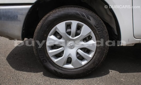 Buy Import Toyota Hilux White Car in Import - Dubai in Al Jazirah State Buy Import Toyota Hilux White Car in Import - Dubai in Al Jazirah State