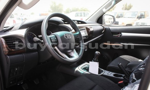Buy Import Toyota Hilux White Car in Import - Dubai in Al Jazirah State Buy Import Toyota Hilux White Car in Import - Dubai in Al Jazirah State