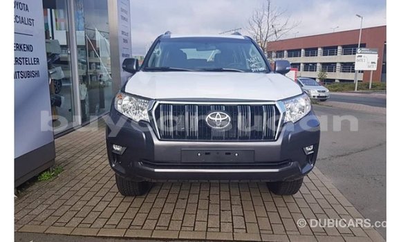 Buy Import Toyota Prado Other Car in Import - Dubai in Al Jazirah State Buy Import Toyota Prado Other Car in Import - Dubai in Al Jazirah State