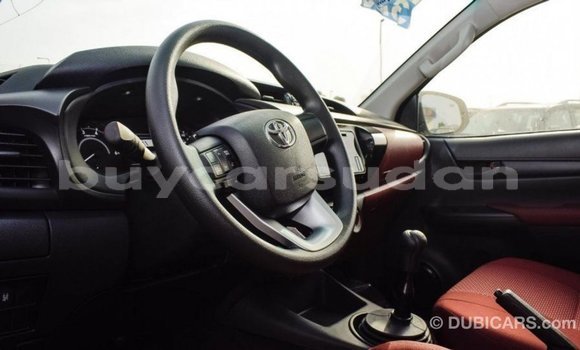 Buy Import Toyota Hilux White Car in Import - Dubai in Al Jazirah State Buy Import Toyota Hilux White Car in Import - Dubai in Al Jazirah State