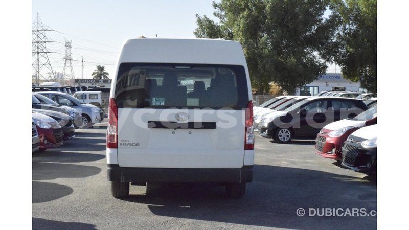 Big with watermark toyota hiace al jazirah state import dubai 2661