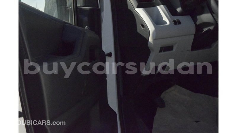 Big with watermark toyota hiace al jazirah state import dubai 2661