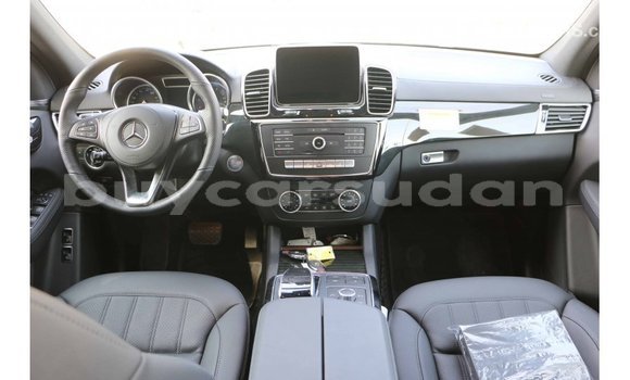 Buy Import Mercedes-Benz 190 Black Car in Import - Dubai in Al Jazirah State Buy Import Mercedes-Benz 190 Black Car in Import - Dubai in Al Jazirah State