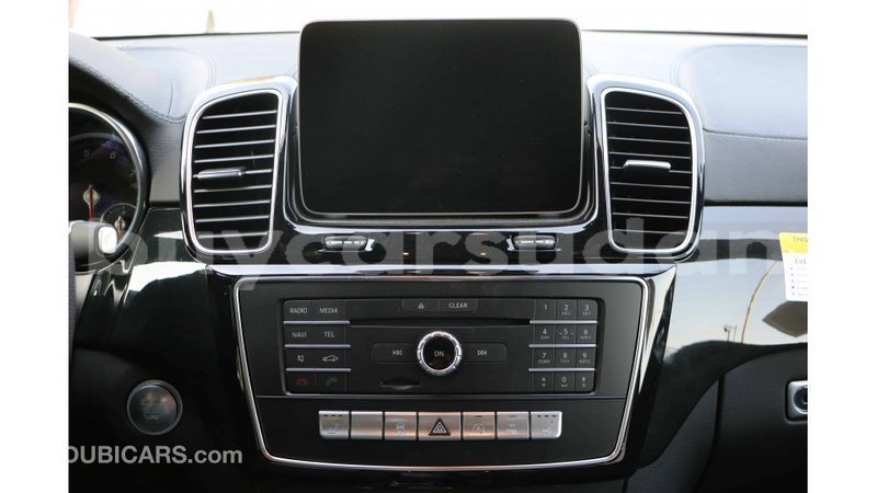 Big with watermark mercedes benz 190 al jazirah state import dubai 2665