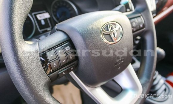 Buy Import Toyota Hilux White Car in Import - Dubai in Al Jazirah State Buy Import Toyota Hilux White Car in Import - Dubai in Al Jazirah State