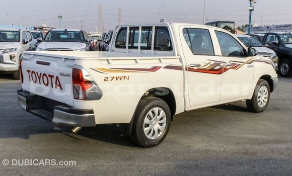 Buy Import Toyota Hilux White Car in Import - Dubai in Al Jazirah State Buy Import Toyota Hilux White Car in Import - Dubai in Al Jazirah State