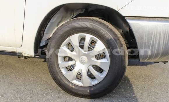 Buy Import Toyota Hilux White Car in Import - Dubai in Al Jazirah State Buy Import Toyota Hilux White Car in Import - Dubai in Al Jazirah State