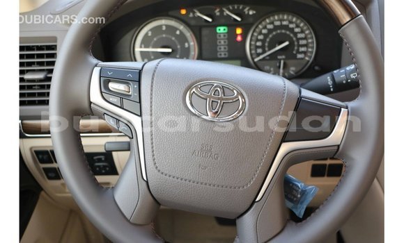 Buy Import Toyota Land Cruiser White Car in Import - Dubai in Al Jazirah State Buy Import Toyota Land Cruiser White Car in Import - Dubai in Al Jazirah State