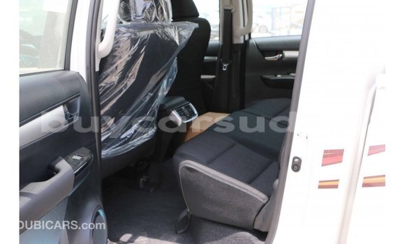 Buy Import Toyota Hilux White Car in Import - Dubai in Al Jazirah State Buy Import Toyota Hilux White Car in Import - Dubai in Al Jazirah State