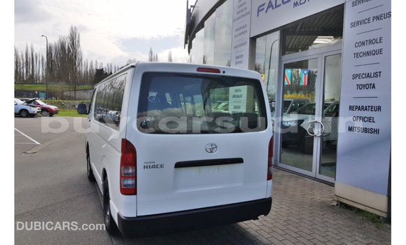 Buy Import Toyota Hiace White Car in Import - Dubai in Al Jazirah State Buy Import Toyota Hiace White Car in Import - Dubai in Al Jazirah State
