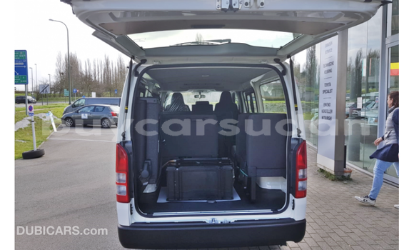 Buy Import Toyota Hiace White Car in Import - Dubai in Al Jazirah State Buy Import Toyota Hiace White Car in Import - Dubai in Al Jazirah State