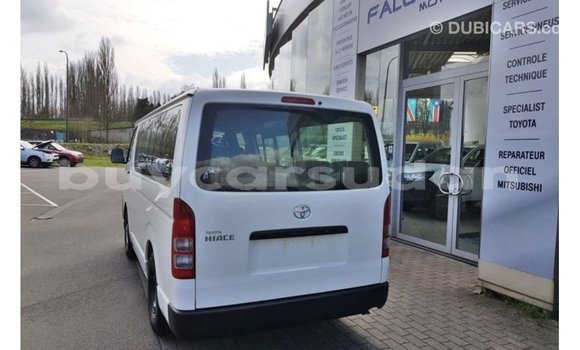 Buy Import Toyota Hiace White Car in Import - Dubai in Al Jazirah State Buy Import Toyota Hiace White Car in Import - Dubai in Al Jazirah State