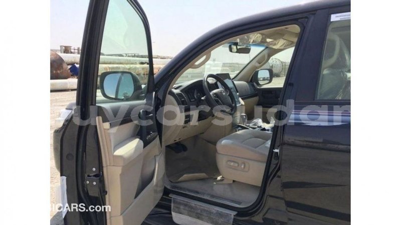 Big with watermark toyota land cruiser al jazirah state import dubai 2692