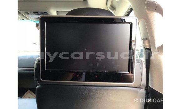 Buy Import Toyota Land Cruiser White Car in Import - Dubai in Al Jazirah State Buy Import Toyota Land Cruiser White Car in Import - Dubai in Al Jazirah State