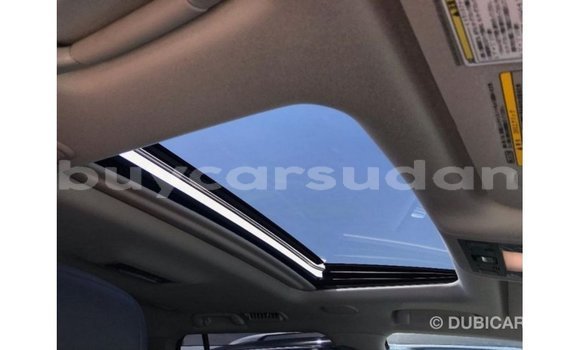 Buy Import Toyota Land Cruiser White Car in Import - Dubai in Al Jazirah State Buy Import Toyota Land Cruiser White Car in Import - Dubai in Al Jazirah State