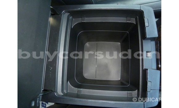 Buy Import Toyota Land Cruiser White Car in Import - Dubai in Al Jazirah State Buy Import Toyota Land Cruiser White Car in Import - Dubai in Al Jazirah State