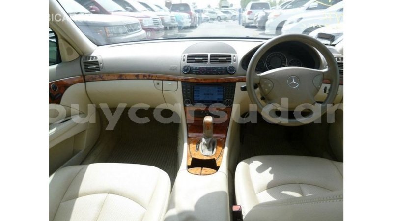Big with watermark mercedes benz 200 al jazirah state import dubai 2709