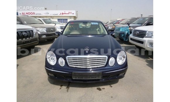 Acheter Import Voiture Mercedes-Benz 200 Bleu à Import - Dubai, État d'Al Jazirah Acheter Import Voiture Mercedes-Benz 200 Bleu à Import - Dubai, État d'Al Jazirah