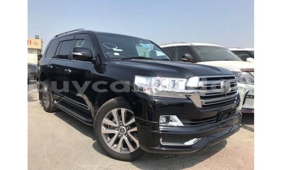 Acheter Import Voiture Toyota Land Cruiser Noir à Import - Dubai, État d'Al Jazirah Acheter Import Voiture Toyota Land Cruiser Noir à Import - Dubai, État d'Al Jazirah