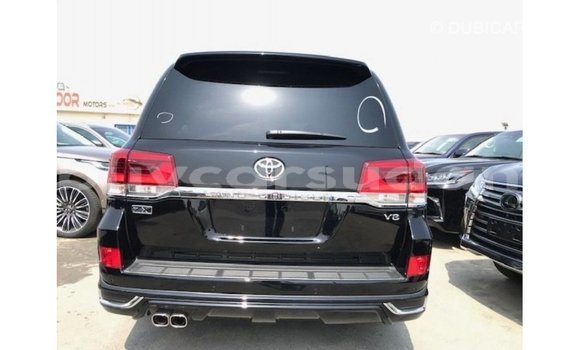 Acheter Import Voiture Toyota Land Cruiser Noir à Import - Dubai, État d'Al Jazirah Acheter Import Voiture Toyota Land Cruiser Noir à Import - Dubai, État d'Al Jazirah