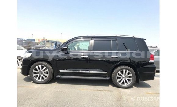 Acheter Import Voiture Toyota Land Cruiser Noir à Import - Dubai, État d'Al Jazirah Acheter Import Voiture Toyota Land Cruiser Noir à Import - Dubai, État d'Al Jazirah