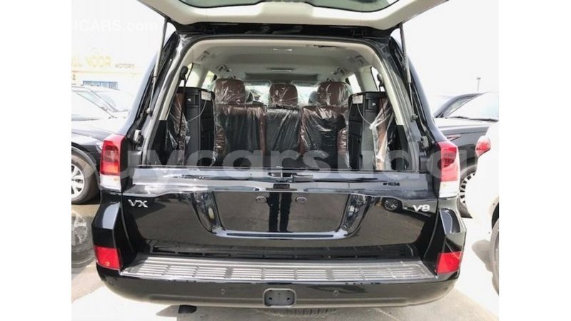 Big with watermark toyota land cruiser al jazirah state import dubai 2717