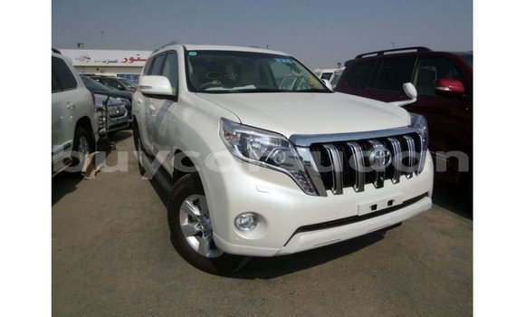 Buy Import Toyota Prado White Car in Import - Dubai in Al Jazirah State Buy Import Toyota Prado White Car in Import - Dubai in Al Jazirah State