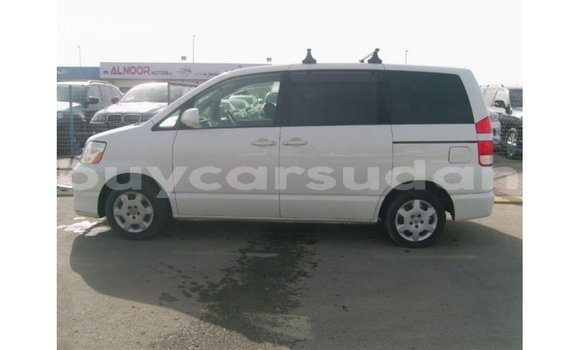Buy Import Toyota Noah White Car in Import - Dubai in Al Jazirah State Buy Import Toyota Noah White Car in Import - Dubai in Al Jazirah State