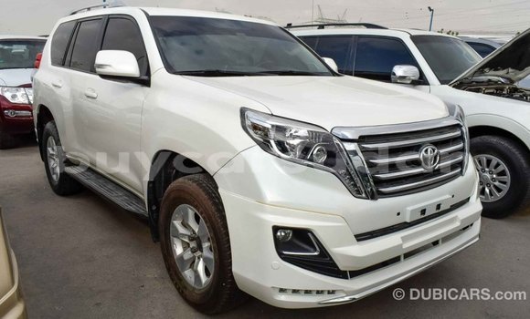 Acheter Import Voiture Toyota Prado Blanc à Import - Dubai, État d'Al Jazirah Acheter Import Voiture Toyota Prado Blanc à Import - Dubai, État d'Al Jazirah