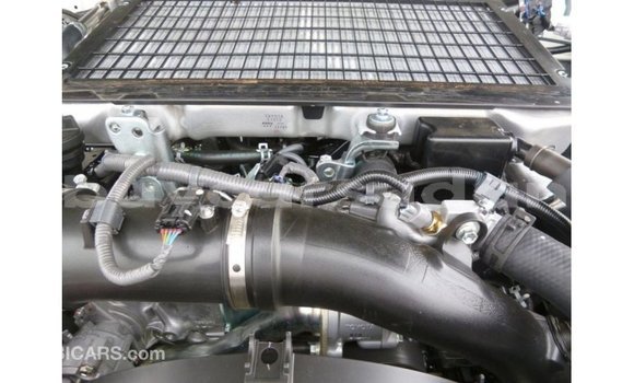 Buy Import Toyota Land Cruiser White Car in Import - Dubai in Al Jazirah State Buy Import Toyota Land Cruiser White Car in Import - Dubai in Al Jazirah State