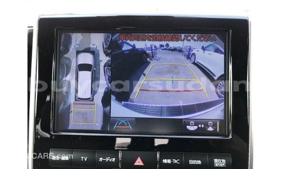 Buy Import Toyota Land Cruiser White Car in Import - Dubai in Al Jazirah State Buy Import Toyota Land Cruiser White Car in Import - Dubai in Al Jazirah State