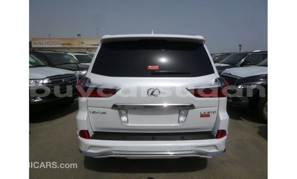 Buy Import Lexus LX White Car in Import - Dubai in Al Jazirah State Buy Import Lexus LX White Car in Import - Dubai in Al Jazirah State