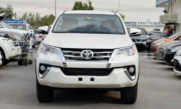 Buy Import Toyota Fortuner White Car in Import - Dubai in Al Jazirah State Buy Import Toyota Fortuner White Car in Import - Dubai in Al Jazirah State