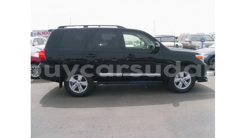 Big with watermark toyota land cruiser al jazirah state import dubai 2763