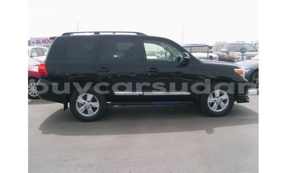 Acheter Import Voiture Toyota Land Cruiser Noir à Import - Dubai, État d'Al Jazirah Acheter Import Voiture Toyota Land Cruiser Noir à Import - Dubai, État d'Al Jazirah