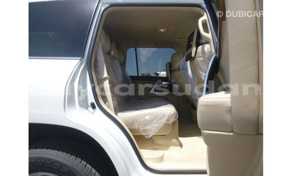 Buy Import Toyota Land Cruiser White Car in Import - Dubai in Al Jazirah State Buy Import Toyota Land Cruiser White Car in Import - Dubai in Al Jazirah State
