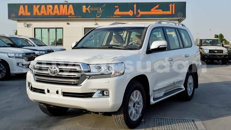 Big with watermark toyota land cruiser al jazirah state import dubai 2776