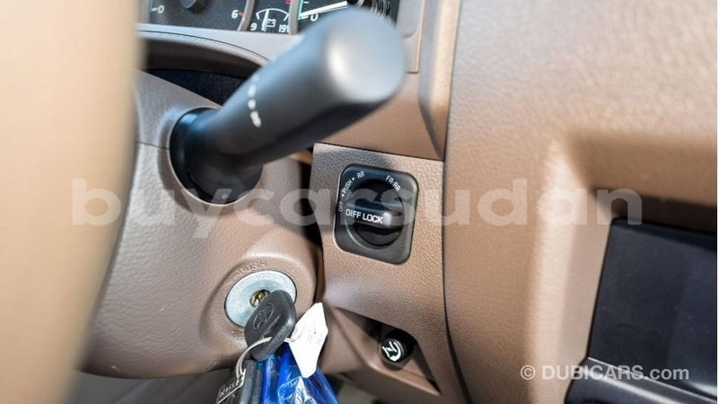 Big with watermark toyota land cruiser al jazirah state import dubai 2779
