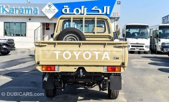 Buy Import Toyota Land Cruiser Beige Car in Import - Dubai in Al Jazirah State Buy Import Toyota Land Cruiser Beige Car in Import - Dubai in Al Jazirah State