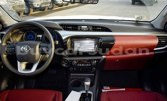 Buy Import Toyota Hilux White Car in Import - Dubai in Al Jazirah State Buy Import Toyota Hilux White Car in Import - Dubai in Al Jazirah State