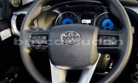 Buy Import Toyota Hilux White Car in Import - Dubai in Al Jazirah State Buy Import Toyota Hilux White Car in Import - Dubai in Al Jazirah State