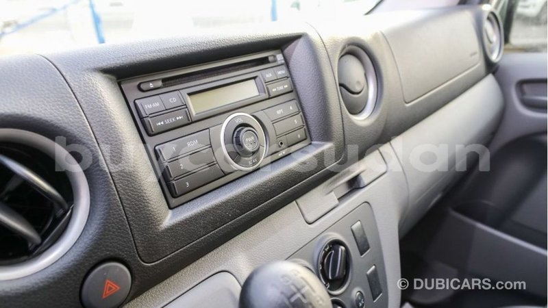 Big with watermark nissan urvan al jazirah state import dubai 2783