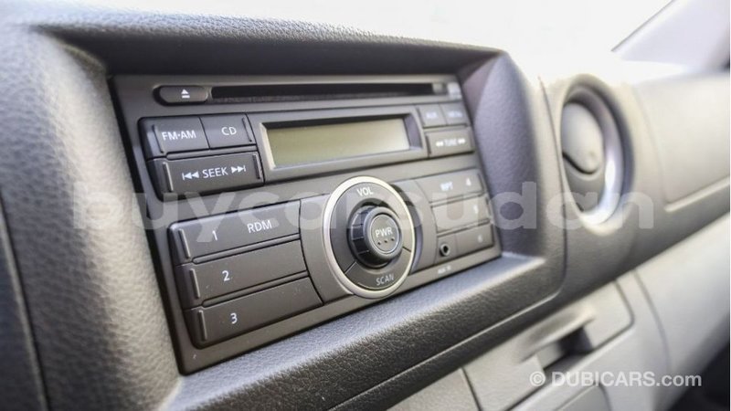 Big with watermark nissan urvan al jazirah state import dubai 2783