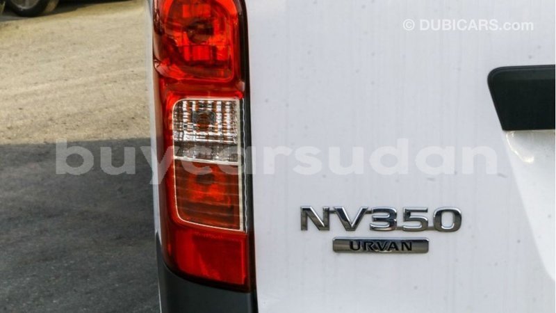 Big with watermark nissan urvan al jazirah state import dubai 2783