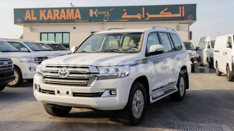 Big with watermark toyota land cruiser al jazirah state import dubai 2790