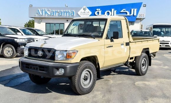 Buy Import Toyota Land Cruiser Beige Car in Import - Dubai in Al Jazirah State Buy Import Toyota Land Cruiser Beige Car in Import - Dubai in Al Jazirah State