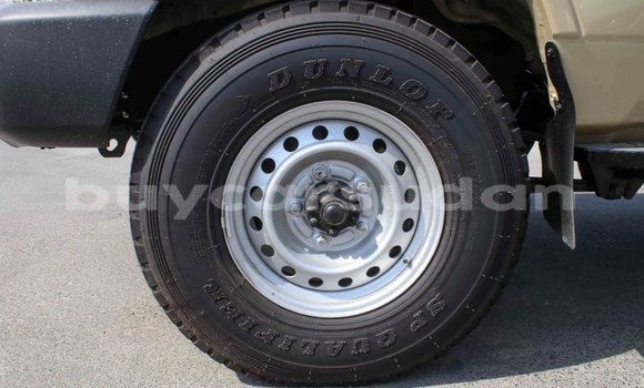 Buy Import Toyota Land Cruiser Beige Car in Import - Dubai in Al Jazirah State Buy Import Toyota Land Cruiser Beige Car in Import - Dubai in Al Jazirah State